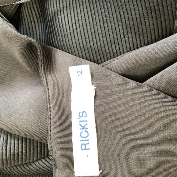 Ricki’s swingy black laminate dress Sz 12 - Picture 4 of 5